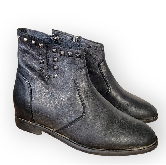 KEB Italia Black Leather Studded Ankle Boots Size 36 - Picture 1 of 15